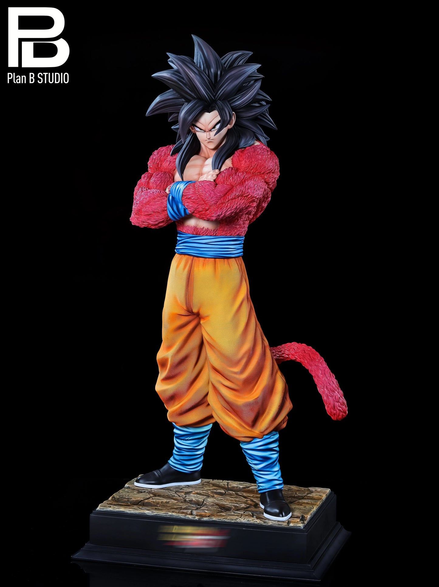 Preventa Resina Goku SSJ4 Figura Dragon Ball Plan B Estudio